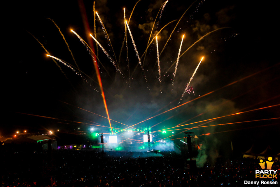 foto Dance Valley, 1 augustus 2015, Spaarnwoude