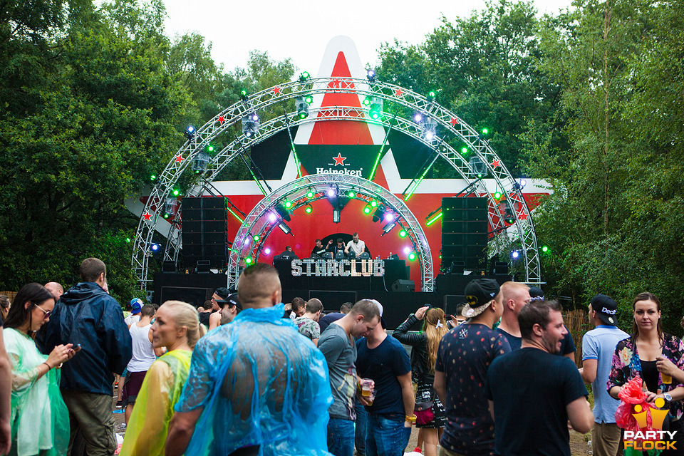 foto Decibel outdoor - the festival, 15 augustus 2015, Beekse Bergen