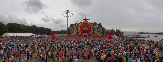 foto Decibel outdoor - the festival, 15 augustus 2015, Beekse Bergen, Hilvarenbeek #881836