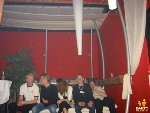 foto Club Q-Base, 30 maart 2002, Hemkade
