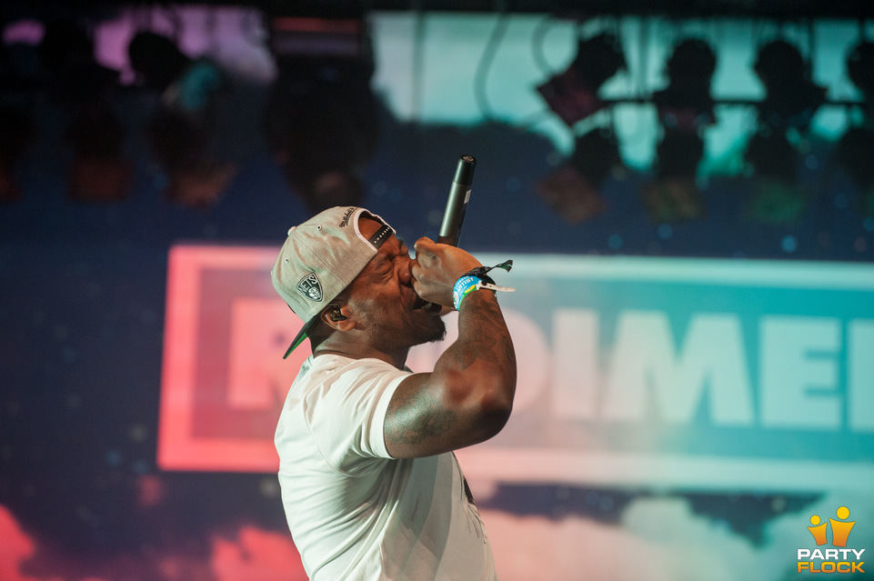 foto Lowlands, 21 augustus 2015, Walibi Holland, met Rudimental