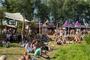 foto Lowlands, 21 augustus 2015, Walibi Holland, Biddinghuizen #882425