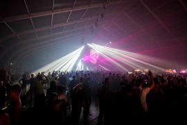 Q-BASE foto