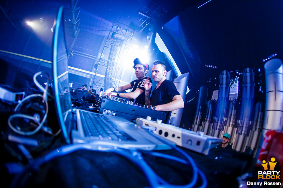 foto UNITY, 31 oktober 2015, Expo Twente, met Mad Dog, Noize Suppressor