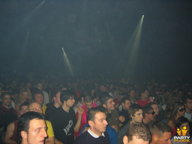 foto Time Warp, 27 maart 2004, Maimarkthalle