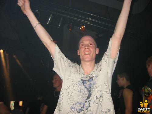 Foto's Club Q-Base, 30 maart 2002, Hemkade, Zaandam