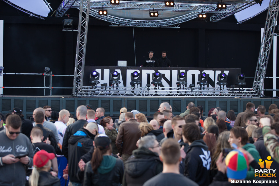 foto Hardshock Festival, 16 april 2016, Almeerderstrand