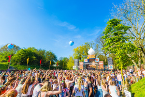 foto Mumbai Color Festival, 5 mei 2016, Fort bij de Vechten, Bunnik #897647