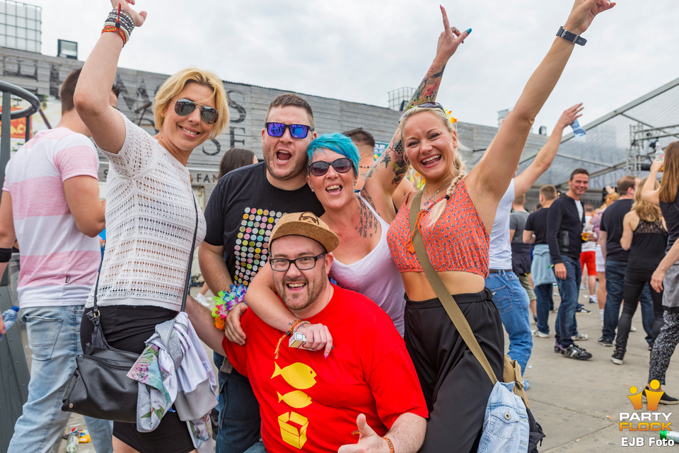 Foto's Luminosity Beach Festival, 25 juni 2016, Fuel, Bloemendaal aan zee