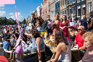 foto Gay pride Amsterdam, 6 augustus 2016, Centrum Amsterdam, Amsterdam #902729