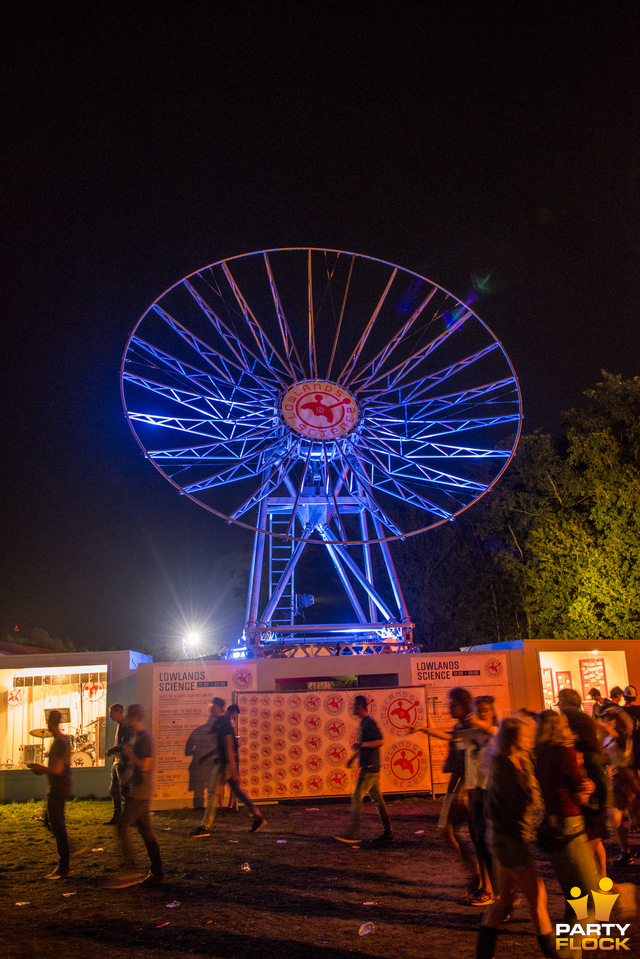 foto Lowlands, 19 augustus 2016, Walibi Holland