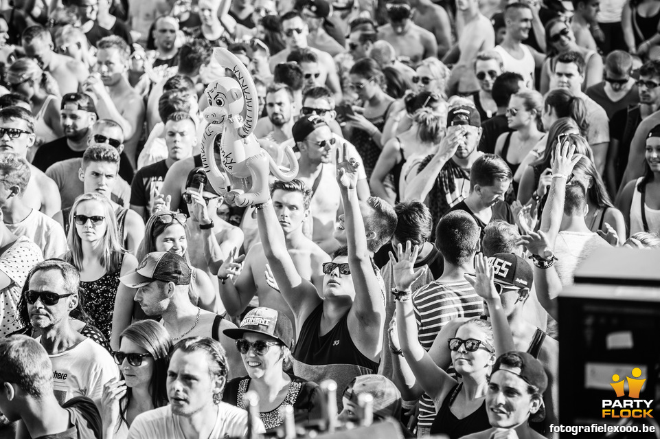 foto The Qontinent, 13 augustus 2016, Puyenbroeck