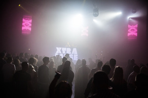 foto Xtra Large, 8 april 2017, The BOX, Amsterdam #914397