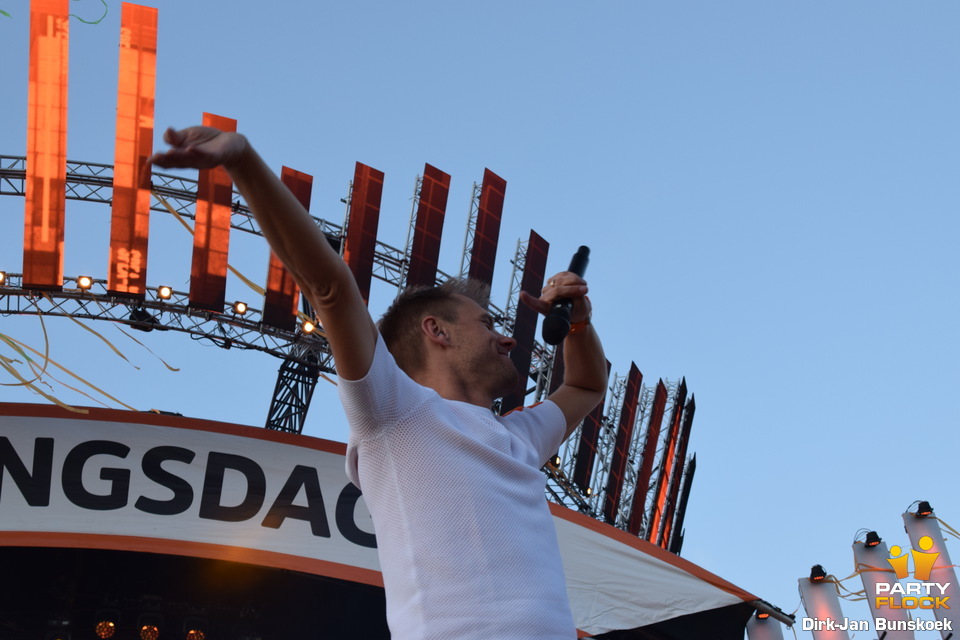 foto 538 Koningsdag, 27 april 2017, Chasséveld, met Armin van Buuren