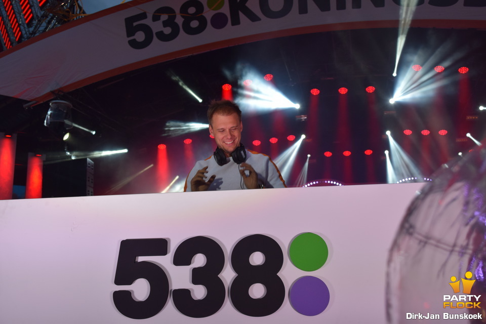 foto 538 Koningsdag, 27 april 2017, Chasséveld, met Armin van Buuren