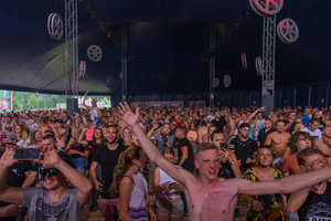 foto Dreamfields Festival, 8 juli 2017, Rhederlaag, Lathum #920845