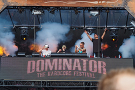 Dominator foto