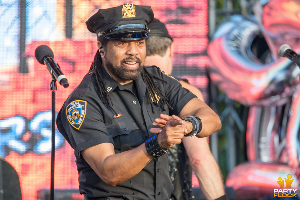 foto Milkshake festival, 30 juli 2017, Westerpark, met Village People