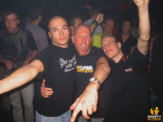 foto Slaves to the Rave, 23 april 2004, Nighttown