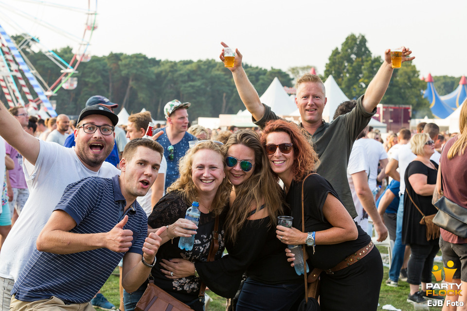 foto We love the 90's, 26 augustus 2017, Goffertpark