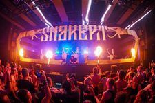 Foto's, Snakepit, 9 december 2017, Klokgebouw, Eindhoven