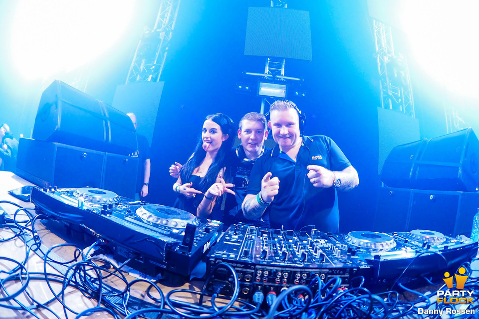 foto BKJN vs Partyraiser, 20 januari 2018, SilverDome, met Lady Dammage, Spitnoise, Partyraiser