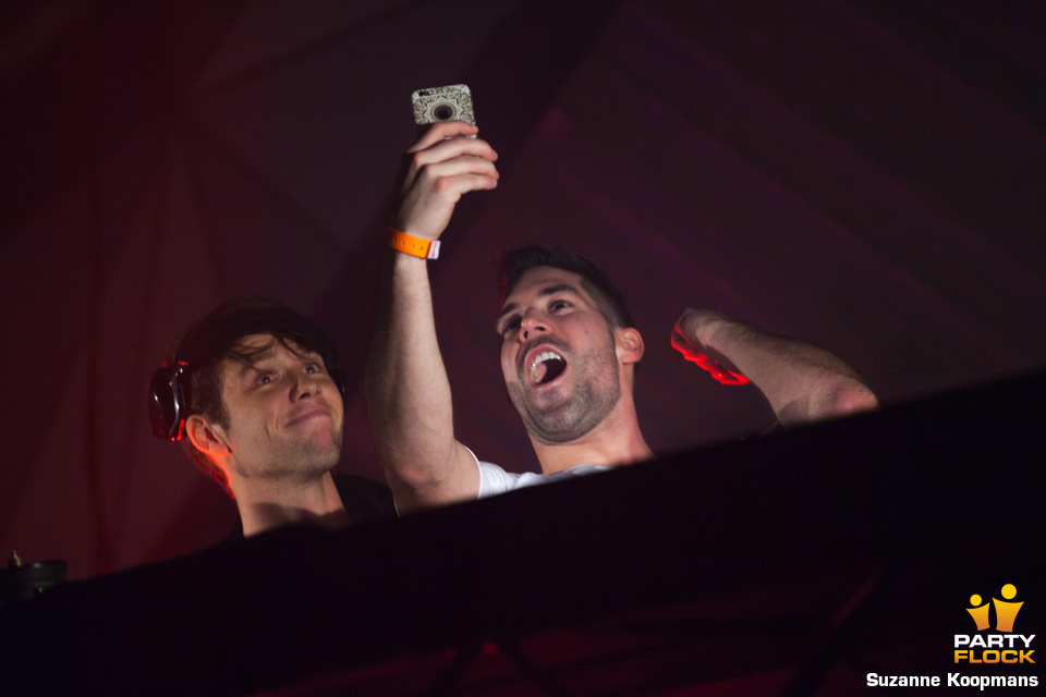 foto X-Qlusive, 3 februari 2018, AFAS Live, met Atmozfears, Frequencerz