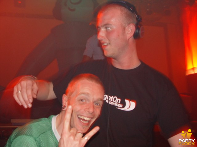 foto Backdraft II, 30 april 2004, AStA, met Deepack, Thilo