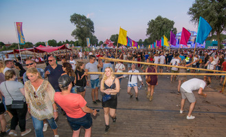 foto Dreamfields Festival, 7 juli 2018, Rhederlaag, Lathum #943360