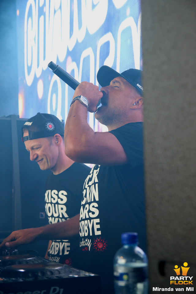 foto We Love the 90's, 25 augustus 2018, Goffertpark, met Charly Lownoise & Mental Theo