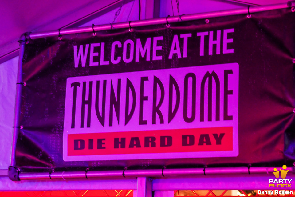 foto Thunderdome, 27 oktober 2018, Warehouse Elementenstraat