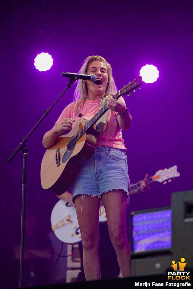 foto Hullabaloo Festival, 31 augustus 2019, Stadspark, met Miss Montreal