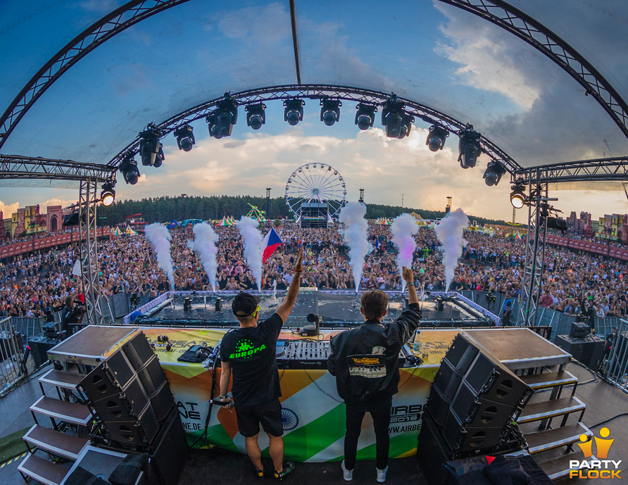 foto Airbeat-One Festival, 13 juli 2019, Airport Neustadt-Glewe