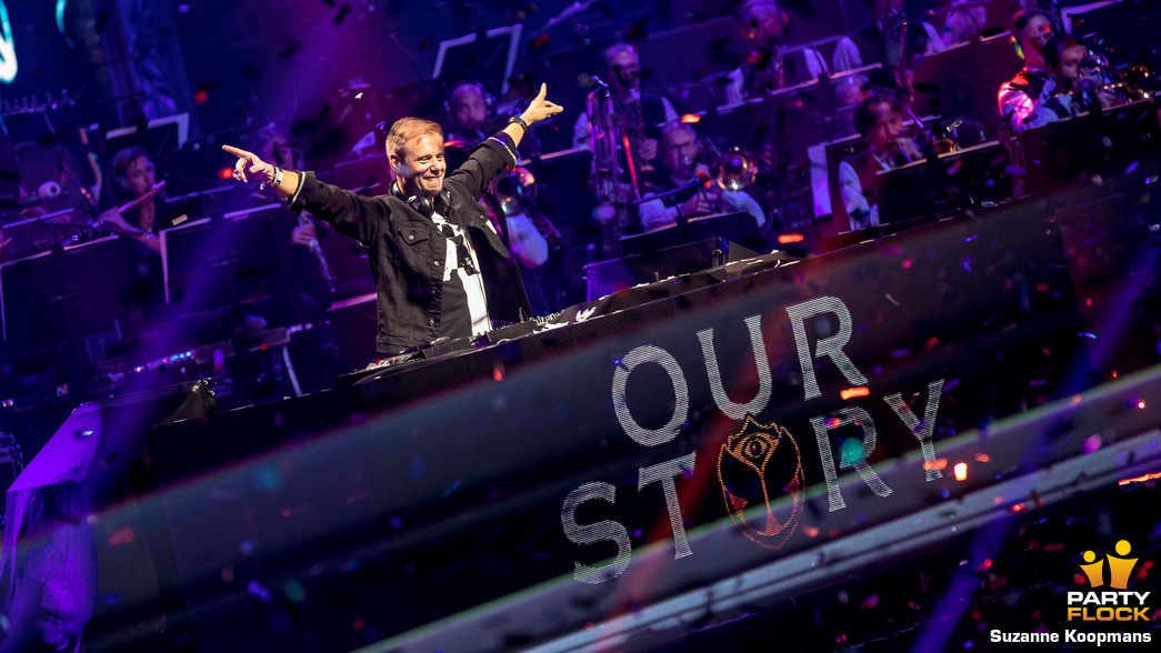 foto Our Story, 17 oktober 2019, Ziggo Dome, met Armin van Buuren