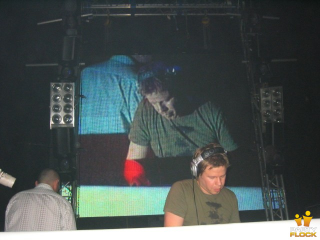 foto Dutch Connection, 19 mei 2004, Versuz, met Ferry Corsten