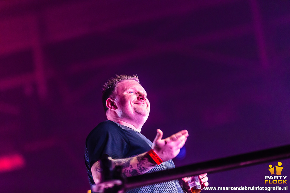 foto DEDIQATED, 8 februari 2020, GelreDome, met Partyraiser