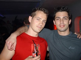 foto Xtra Large, 22 mei 2004, Kingdom the Venue, Amsterdam #97897