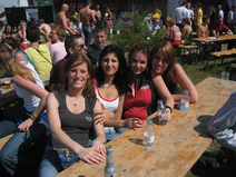 Foto's, Free Your Mind Festival, 29 mei 2004, Stadsblokken, Arnhem