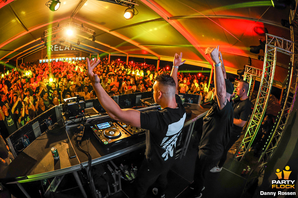 foto HardClassics on the Beach, 10 september 2022, Later aan Zee, met Technoboy, Tuneboy, Da Syndrome