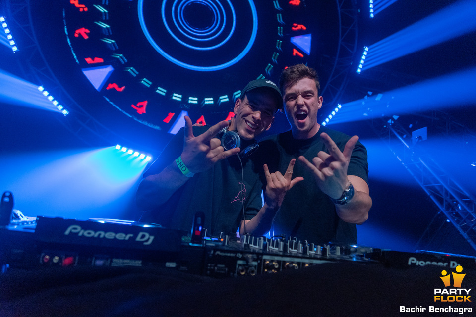 foto Indicator, 15 oktober 2022, Martiniplaza, Groningen, met Adaro, Invector