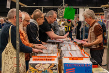 Foto's, Mega Record & CD Fair, 22 april 2023, Brabanthallen, 's-Hertogenbosch