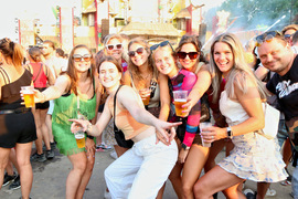 Pussy lounge Festival foto