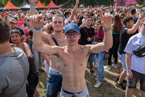 foto Knaltibal Festival, 15 juli 2023, Douvenrader Park, Heerlen #998350