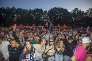 foto Knaltibal Festival, 15 juli 2023, Douvenrader Park, Heerlen #998639