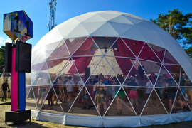 Decibel Outdoor foto
